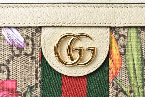 m221216 52 g 2 Gucci Long Wallet Ophidia White