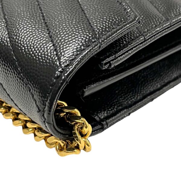 m23 3212 21 Yves Saint Laurent Cassandra Chain Wallet