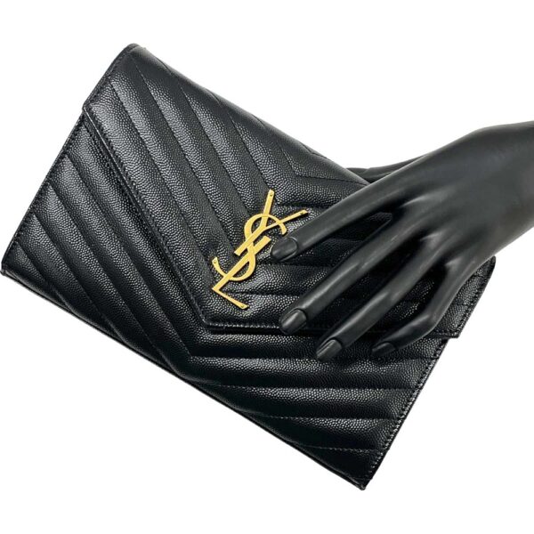 m23 3212 8 Yves Saint Laurent Cassandra Chain Wallet