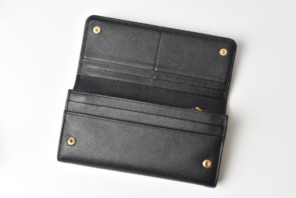 m2301 12 p 11 Prada Long Wallet Pass Case Saffiano Nero