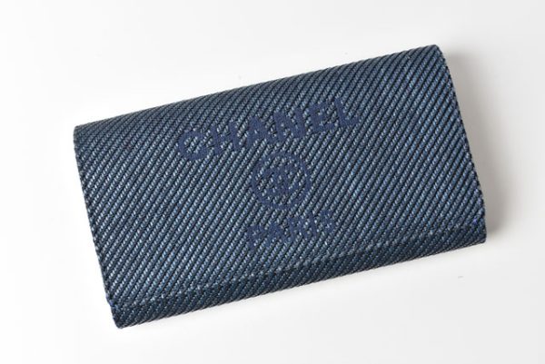 m2301 20 ch 2 CHANEL Long Wallet Deauville Denim