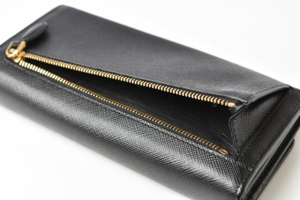 m2302 51 p 5 Prada Long Wallet Pass Case Saffiano Black