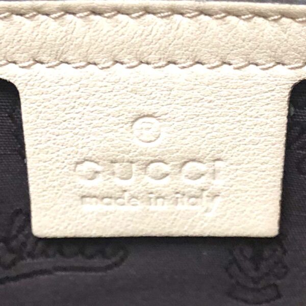 m24 1535 1 1 Gucci Tote Bag Guccisima White