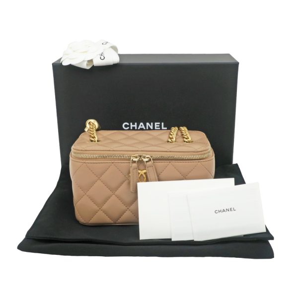 m2406 06 802433mr 09 Chanel Small Vanity Handbag Pink Beige Lambskin Pouch