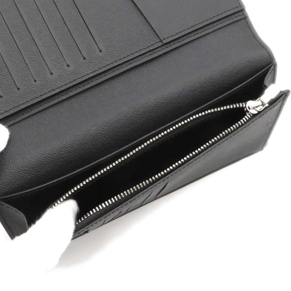 m32572 05 Louis Vuitton Long Taiga Brazza M32572 Wallet Black