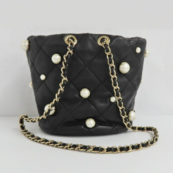 n2403 06 300706sh 01 Chanel chain pouch fake pearl lambskin black mini bag