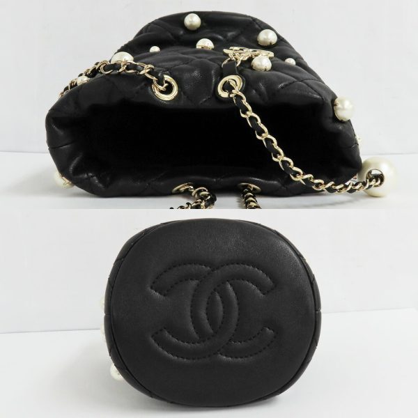 n2403 06 300706sh 03 Chanel chain pouch fake pearl lambskin black mini bag