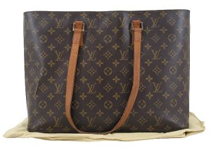 n49137 1 Louis Vuitton Souflot Epi Shoulder Bag Black