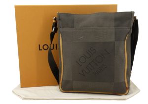 n51298 1 Louis Vuitton Saumur Tote 2WAY Shoulder Bag Monogram Eclipse Black