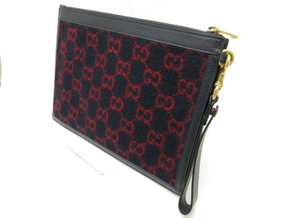 oa211561 2 Gucci GG pattern wool clutch bag Blue