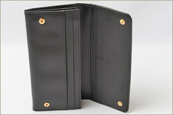 p 043 15 3 Prada Long Wallet Black