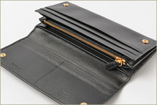 p 043 15 4 Prada Long Wallet Black