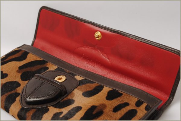 p 16 003 5 Prada Cavallino Harako Long Wallet Sabbia Leopard Print