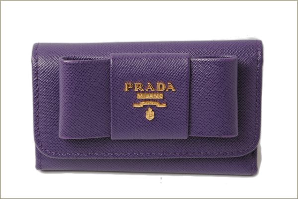 p 16 018 3 Prada Key Case Violet