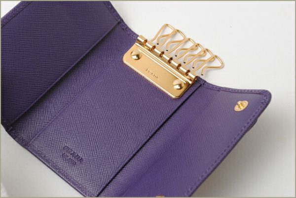 p 16 018 4 Prada Saffiano Fiocco Key Case Viora