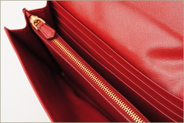 p 16 100 5 Prada Long Wallet Clutch Saffiano Red