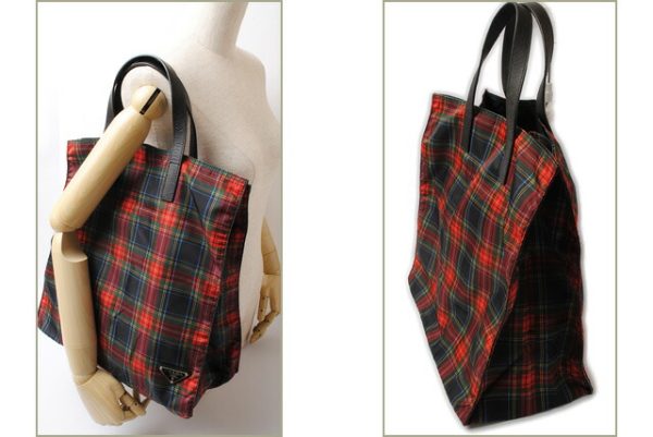 p 16 125 2 Prada Plaid Pattern Tessuto Shopping Bag Red Green Blue