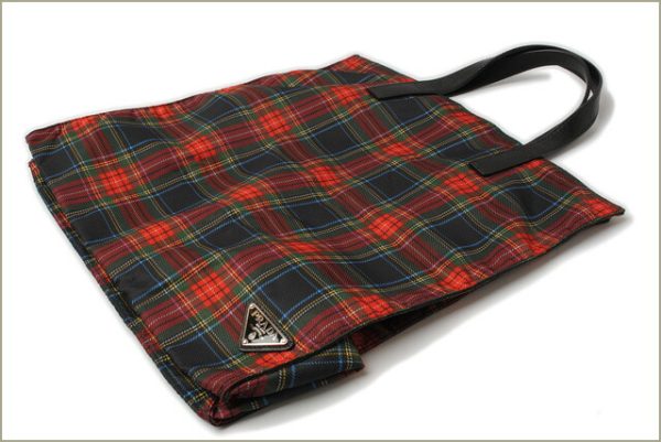 p 16 125 5 Prada Shopping Bag Tessuto Plaid