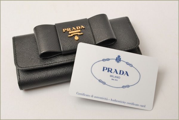 p 16 127 5 Prada Key Case 6 Rows Saffiano Fiocco Nero