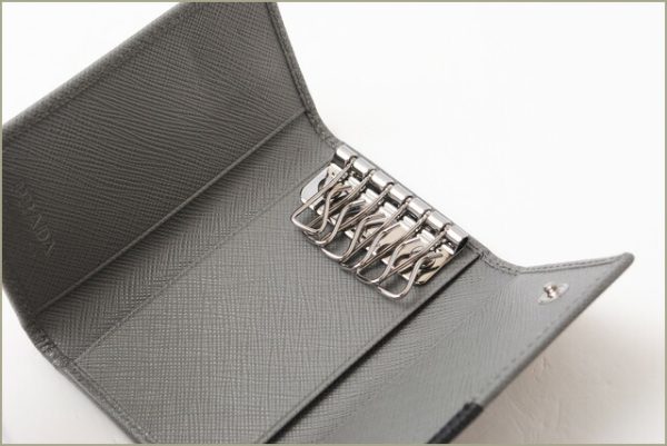 p 16 170 3 Prada Key Case Saffiano Metal Mercurio Nero