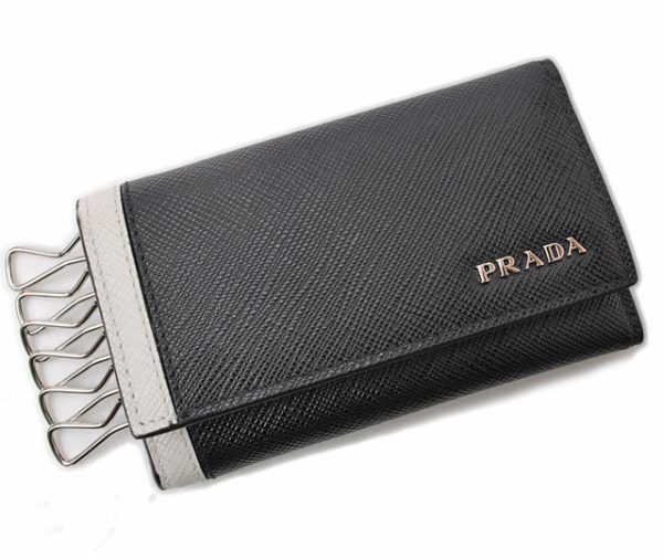 p 16 201 1 Prada Line Saffiano Key Case Nero Talco