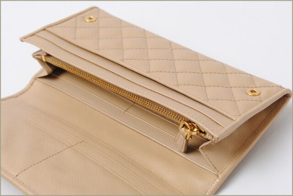 p 17 015 3 Prada Quilt Saffiano Long Wallet Sabbia