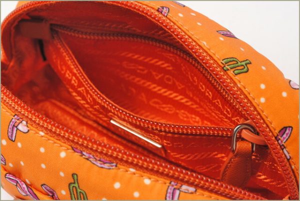 p 17 024 5 Prada Hand Strap Tessuto Pouch Arancio