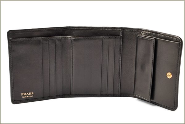 p 17 113 2 Prada Tri FWallet Nappa Black