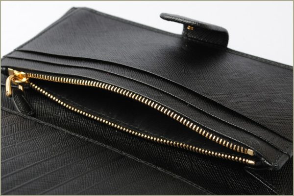 p 17 151 3 Prada 3 FWallet Saffiano Nero