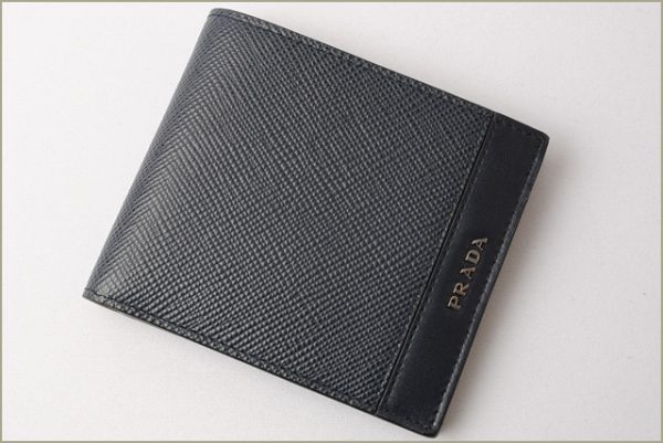 p 17 180 3 Prada Folding Wallet BillfSaffiano Baltico