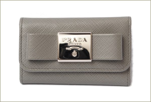 p 18 123 2 Prada Key Case Saffiano Black