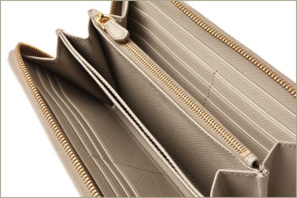 p 18 141 4 Prada Long Wallet Saffiano Metal Pomice