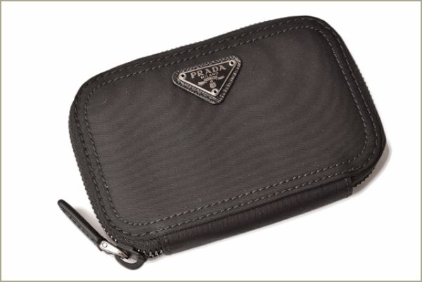 p 18 266 2 Prada Key Case Tessuto Black