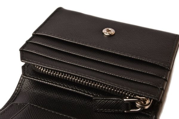 p 18 274 5 Prada Folding Wallet Saffiano Black