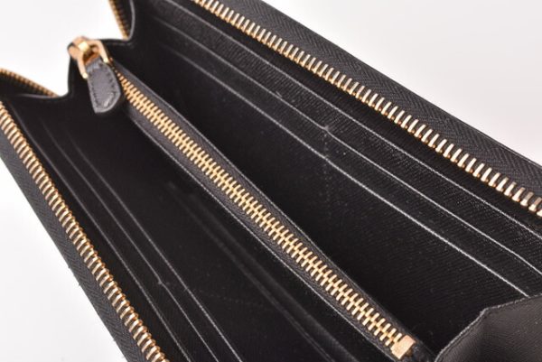 p 19 019 4 Prada Long Wallet Black