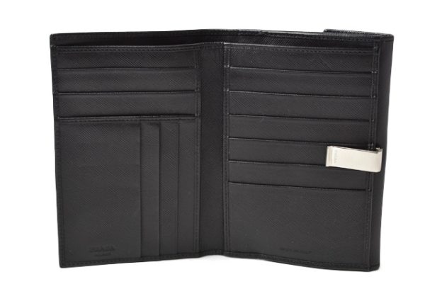 p 19 102 6 Prada Folding Wallet Saffiano Nero