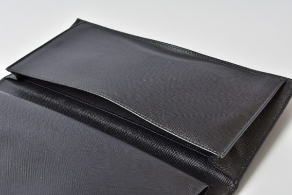 p 19 1220 6 Prada Long Wallet Saffiano Nero