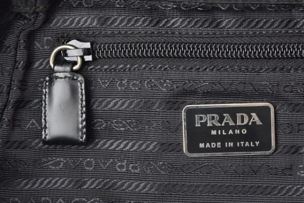 p 20 001 11 Prada Rucksack Nylon Black