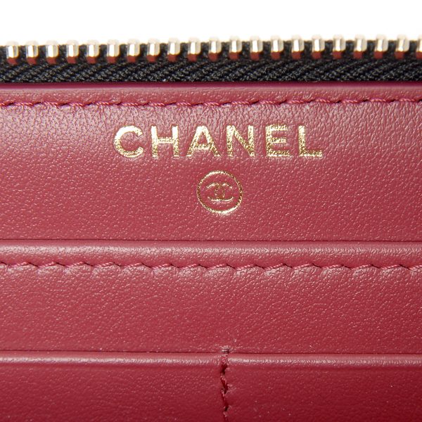 p1063 b04852 94305 4 CHANEL Long Wallet 19 Matelasse