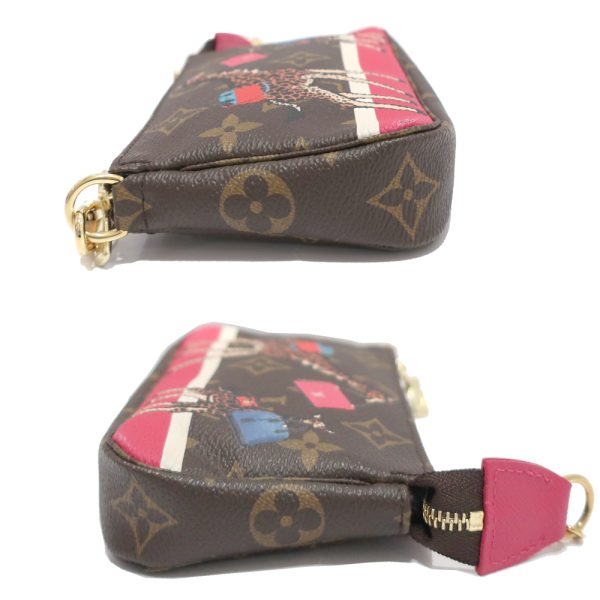 s2406 06 503588mk 03 Louis Vuitton Mini Pochette Accessoire Christmas Giraffe M62087