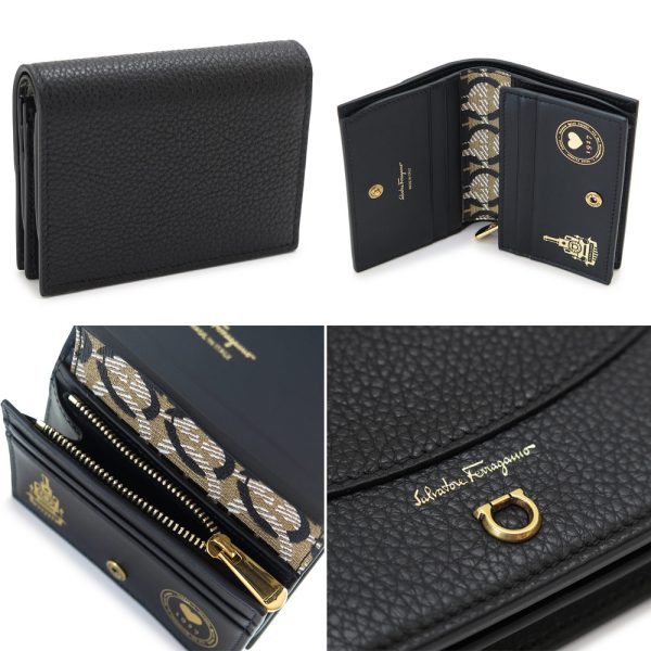 sf220260 2 Ferragamo Gancini BifWallet