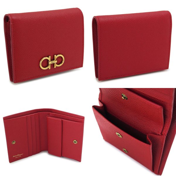 sf22d780 12 Ferragamo Double Gancini BifWallet