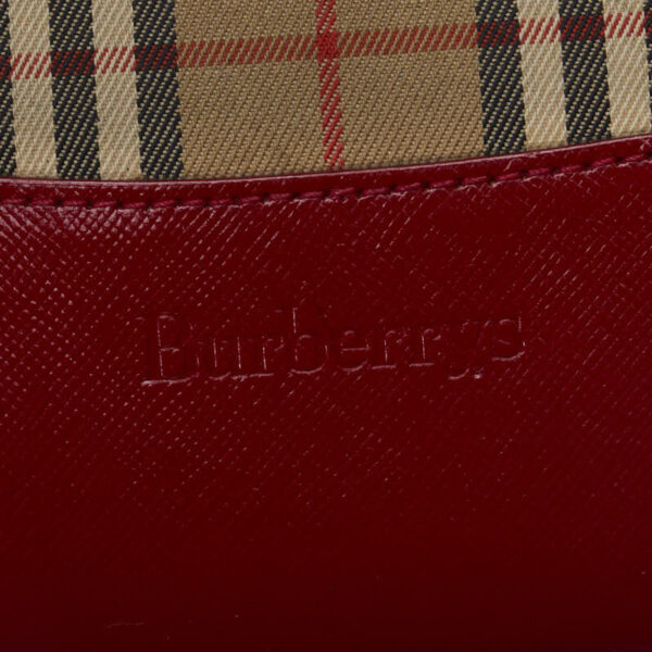 1 0129220 10 Burberry Nova Check Shadow Horse Tote Bag Beige Red