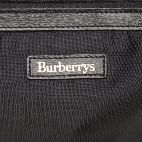 1 0143682 11 Burberry Nova Check Bag Nylon Red Multicolor