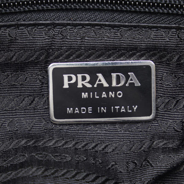 1 0150933 8 Prada Triangle Plate Nylon Messenger Bag Black