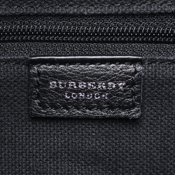 1 0155633 7 Burberry Nova Check One Shoulder Bag Black Beige