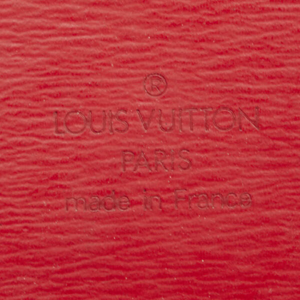 1 0156646 6 Louis Vuitton Epi Cluny Shoulder Bag Castilian Red