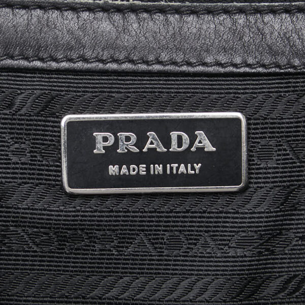 1 0157132 9 Prada Triangle Plate Nylon Tote Bag Black