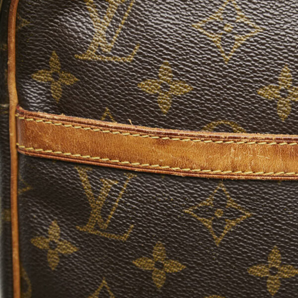 1 0158328 6 Louis Vuitton Monogram Danube Crossbody Shoulder Bag Brown