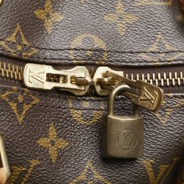 1 0158342 10 Louis Vuitton Monogram Keepall 50 Bag Brown